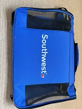 Southwest Airlines Pet Carrier For Small Dogs/Cats Travel Carrier Bag Tote NEW