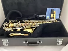 Yamaha YAS-280 Student Alto Saxophone In Case