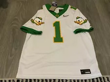 Nike Oregon Ducks 2024 Football Jersey Men’s Size: XL White/Green NWT Dri-Fit