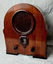 Vintage Cathedral Radio - Fully Working