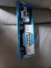 VTG UHAUL MOVERS WORLD MOVING VAN LINES SEMI TRUCK RIG TOY (READ DESCRIPTION)