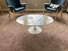 Knoll Saarinen Coffee Table Oval- Arabescato Marble, 42"