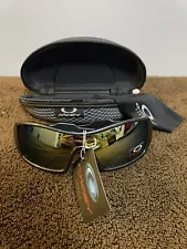 Oakley Oil Rig Sunglasses (Not Real) With Case