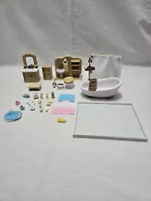 Calico Critters Sylvanian Families Bathroom Lot Furniture, Tub, Accessories