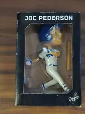 bobbleheads in collectables