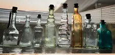 8 Pieces Decorative Colorful Glass Bottles/Vases