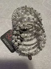 Paparazzi Zi 24 Collection Bracelet Sentimental Value