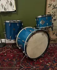 1950s Gretsch 3ply “Name Band” 22/16/13 blue sparkle vintage drums