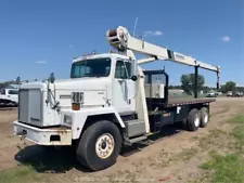 International 5000 15K National Crane Boom Truck Flatbed Cummins -Parts/Repair