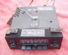 1985-86 Ford F150-250/ Bronco, AM/FM Stereo Tested!