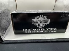 Harley-Davidson 1999 FXSTB Night Train 1:18 Collectible 020921MGL3