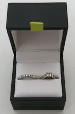 Diamond Ring Wedding Set 19kt White Gold Size 4.00 Very Good Condition