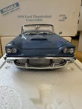 1958 Ford Thunderbird Convertible Blue Danbury Mint 1:24 Die cast Car