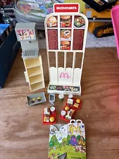 Vintage 1993 Barbie McDonald’s Drive Thru Playset -MENU BOARD Trays Soda