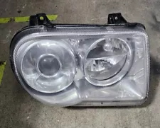 2005-2010 CHRYSLER SRT8 300c RIGHT PASSENGER XENON HID HEADLIGHT ASSEMBLY OEM RH