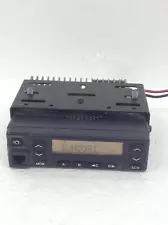 Kenwood TK-981 900Mhz Fm Transceiver RADIO Alh24572110 w/Power Connector/Bracket