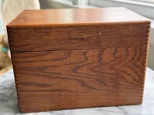 New ListingAntique Oak Dovetail Box - Large Index Size