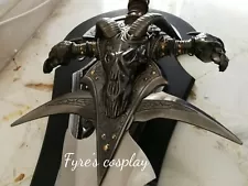 World of warcraft Frostmourne sword blade video game fantasy