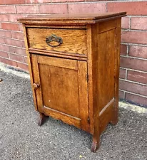 Antique Oak Nightstand End table bedroom cabinet W/ Drawer 25 X 17 X 12.5”