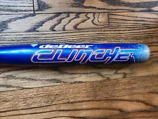 Debeer Clincher Softball Bat 34" 28 oz Chicago 16" Worth