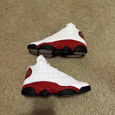 Size 10 - Jordan 13 Retro Chicago 2017 9/10