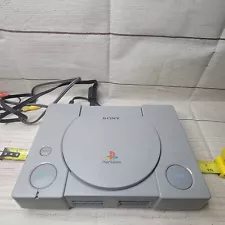 Sony PlayStation PS1 with Crash Bandicoot Warped & 2 controllers & original box