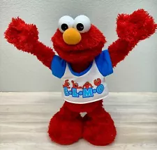 2003 Sesame Street Fisher Price ELMO Singing Dancing Interactive Toy VIDEO