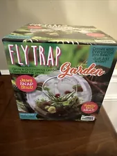 Unique Gardener Venus Fly Trap Garden GrowYourOwn In Glass Terrarium NEW IN BOX