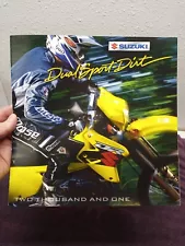 Vtg 2001 SUZUKI DUAL SPORT DIRT MOTORCYCLE DEALER SALES BROCHURE Original