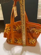 Tommy Bahama Plant Pageant Tote bag, Guava. Style No TW057