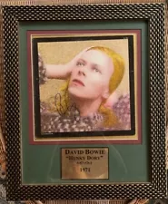 David Bowie signed 1971 Hunky Dory album cover