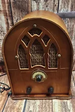 1960s Franklin Cathedral Radio Table Top Model C-101 TESTED-Works Great