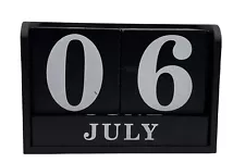 Black & White Wooden Table Top Desk Calendar