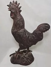 Large vintage metal rooster statue Yard Art. 20"Tall