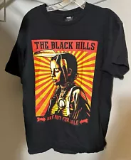 Obey Vintage 'The Black Hills Are Not For Sale' Mens Tee Shirt Size Medium