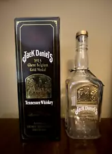 Jack Daniels Limited Edition 1913 Gold Medal Box, Hang Tag, and Bottle (Empty)