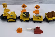 Fisher Price Yellow Geo-Trax Construction Set Signs Cars Extras ￼