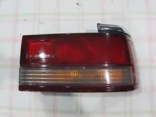 1988 1989 MAZDA 626 PASSENGER RIGHT SIDE OEM TAILLIGHT