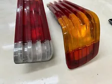 Mercedes R107 450SL 380SL SLC OEM Left & Right Rear Tail light '72-89 (For: Mercedes-Benz 450SL)