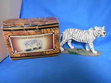 WHITE SIBERIAN TIGER 7" STANDING Safari Collection New in Box