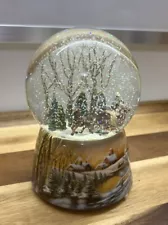 Christmas Winter Wonderland Scenery Musical Snow Globe