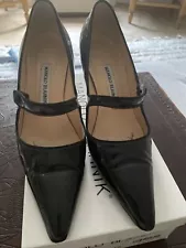 Manolo Blahnik Black Patent Mary Jane’s Size 37