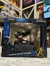 24 HR Sale!!!Marvel Gallery Black Panther Flaming Car PVC Diorama Diamond Select