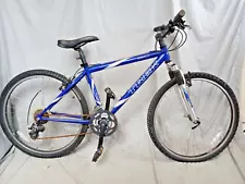 2008 Trek 820 MTB Bike 16.5" Small Hardtail Shimano SIS Altus Steel USA Shipper!