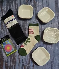 Optavia and Medifast Users! Cakes and Muffin Cups Trays for Sale! PLUS Socks!