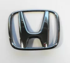 HONDA REAR LIFTGATE TRUNK H EMBLEM LOGO BADGE 75701-TR6-0030 plastic