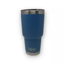 YETI Rambler 30 oz Stainless Steel Vacuum Insulated Tumbler w/MagSlider Lid Blue