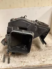 1989-1995 Geo Tracker Suzuki Sidekick Heater core Housing