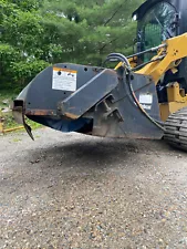 BOBCAT 72" HYDRAULIC SWEEPER QUICK ATTACH SKID STEER ATTACHMENT