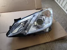 2010 - 2013 MERCEDES E350 E550 COUPE CONVERTIBLE LEFT SIDE HALOGEN HEADLIGHT OEM (For: 2013 Mercedes-Benz E550)